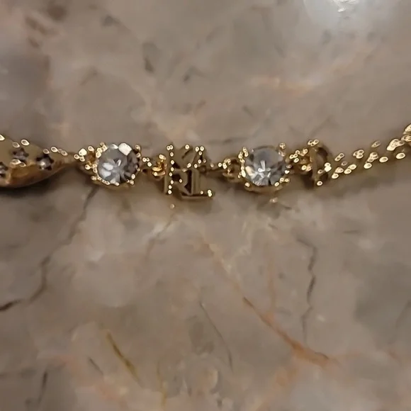 NEW KARL LAGERFELD NECKLACE - Picture 4 of 8